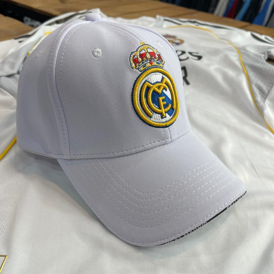 کلاه رئال مادرید سفید لوگو دوخت(کپ اورجینال)60479